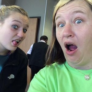 Meet your Posher, Cammillya